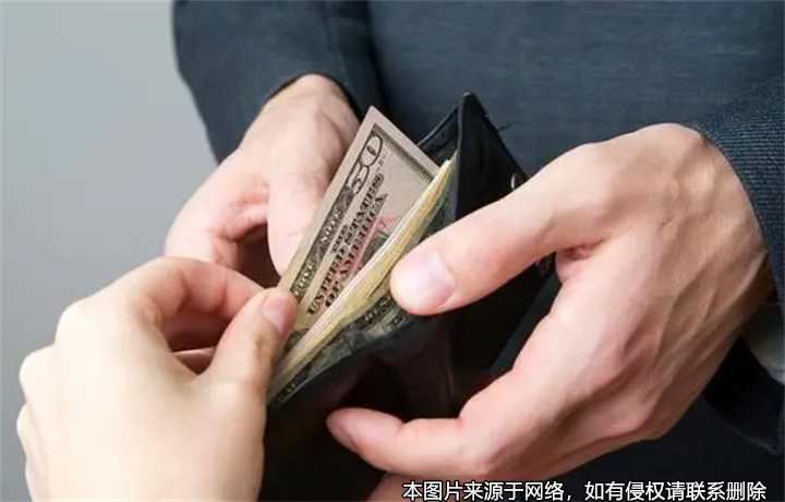 母親以死相逼要女兒與相親對(duì)象結(jié)婚，從無夫妻生活！法院判了